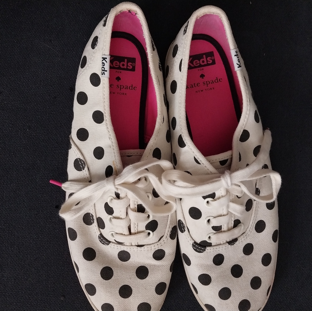 Keds Women's Blac k& White Polka Dot Sneakers Size 8.5 Pre-Loved Excellent Cond.